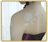 ブライダルエステのお供に…。前撮りまたは披露宴でいつも以上に輝くお肌になる為にキラキラのボディアートをしてみませんか？