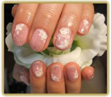 ブライダルエステのお供に…。前撮りまたは披露宴でいつも以上に輝くお肌になる為にキラキラのボディアートをしてみませんか？